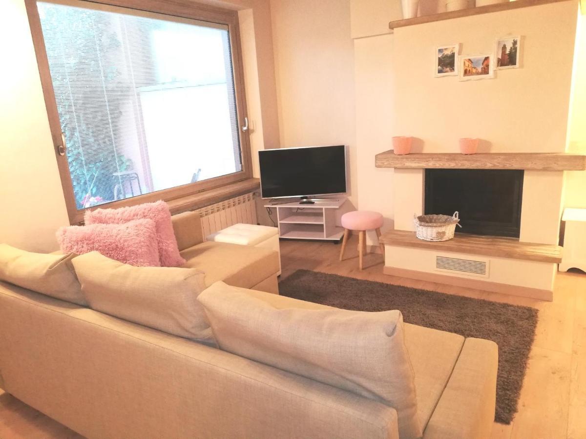 Villa A Schiera 6 Giardino Box Auto Saluzzo Kültér fotó