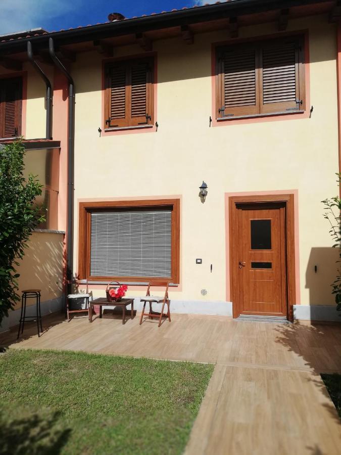 Villa A Schiera 6 Giardino Box Auto Saluzzo Kültér fotó